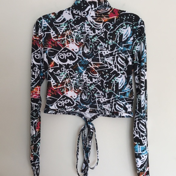 No Comment NY. LA women long sleeves high neck heart print tops. - Picture 6 of 9